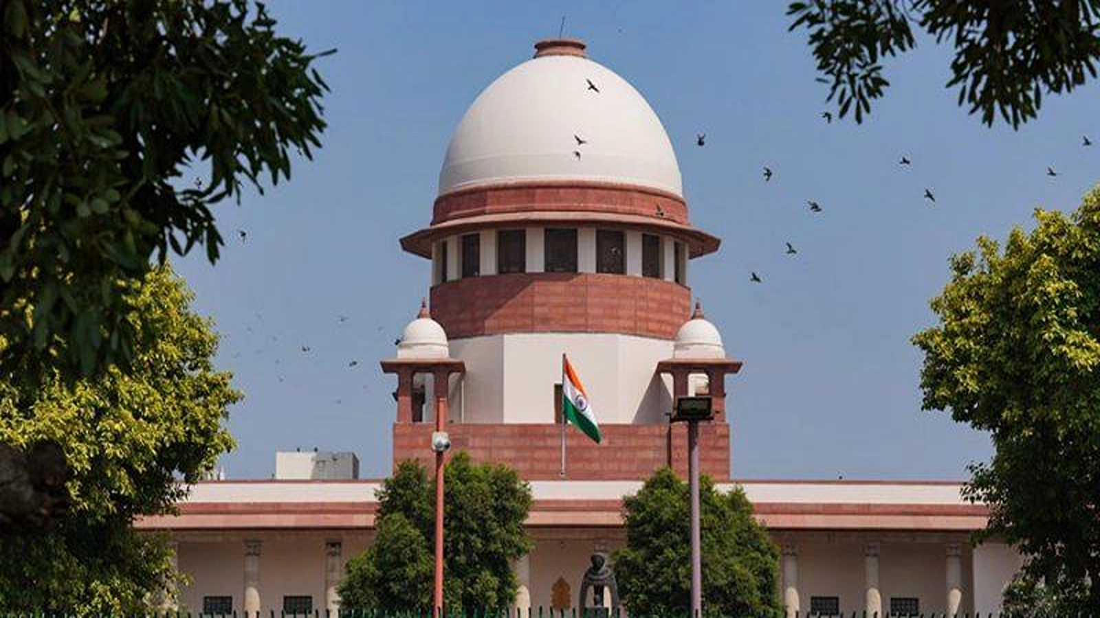 Supreme Court seeks centre's response on RJD's petition challenging High Court's decision on Bihar quota law